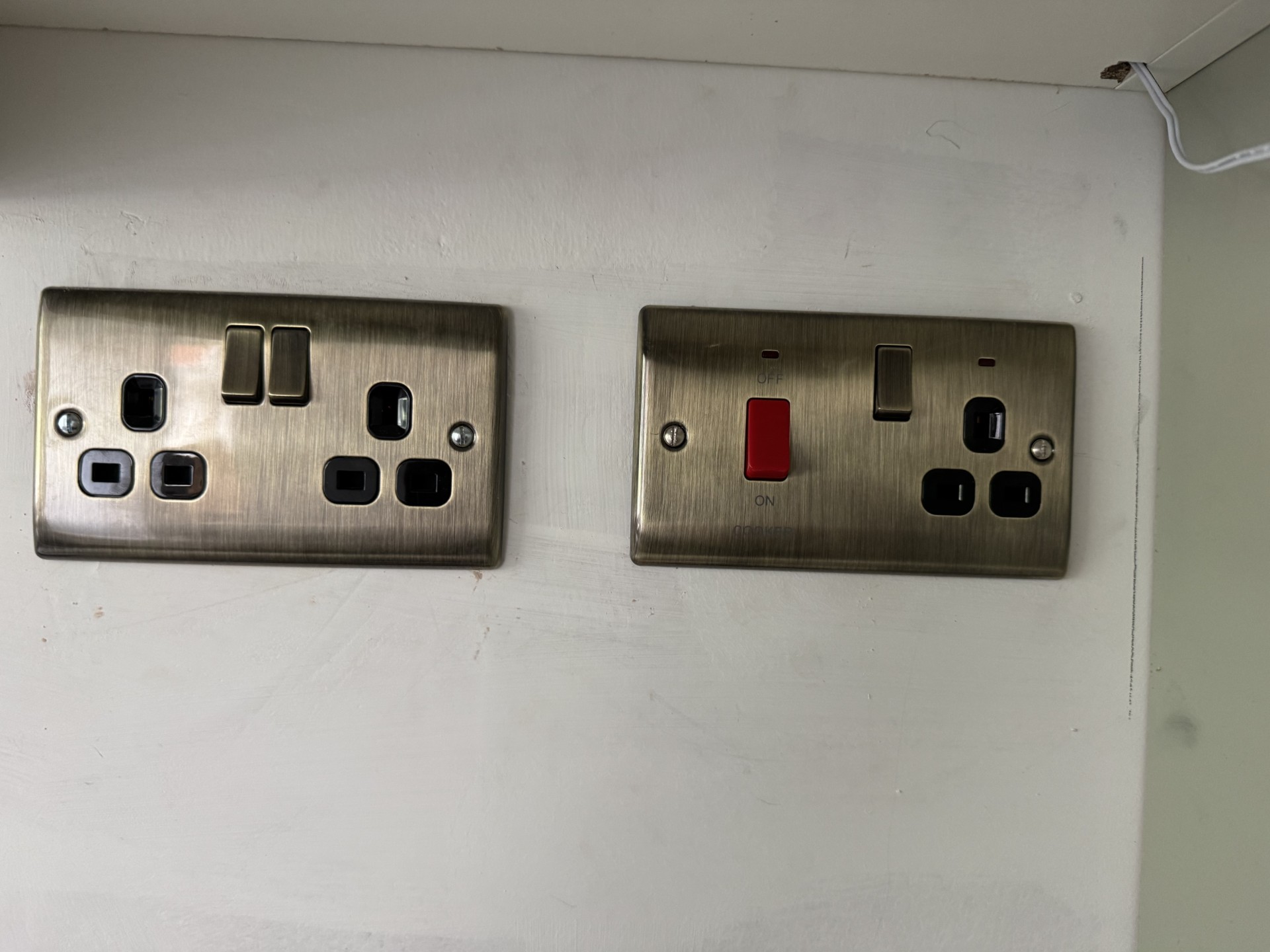 Cooker switch and socket installation