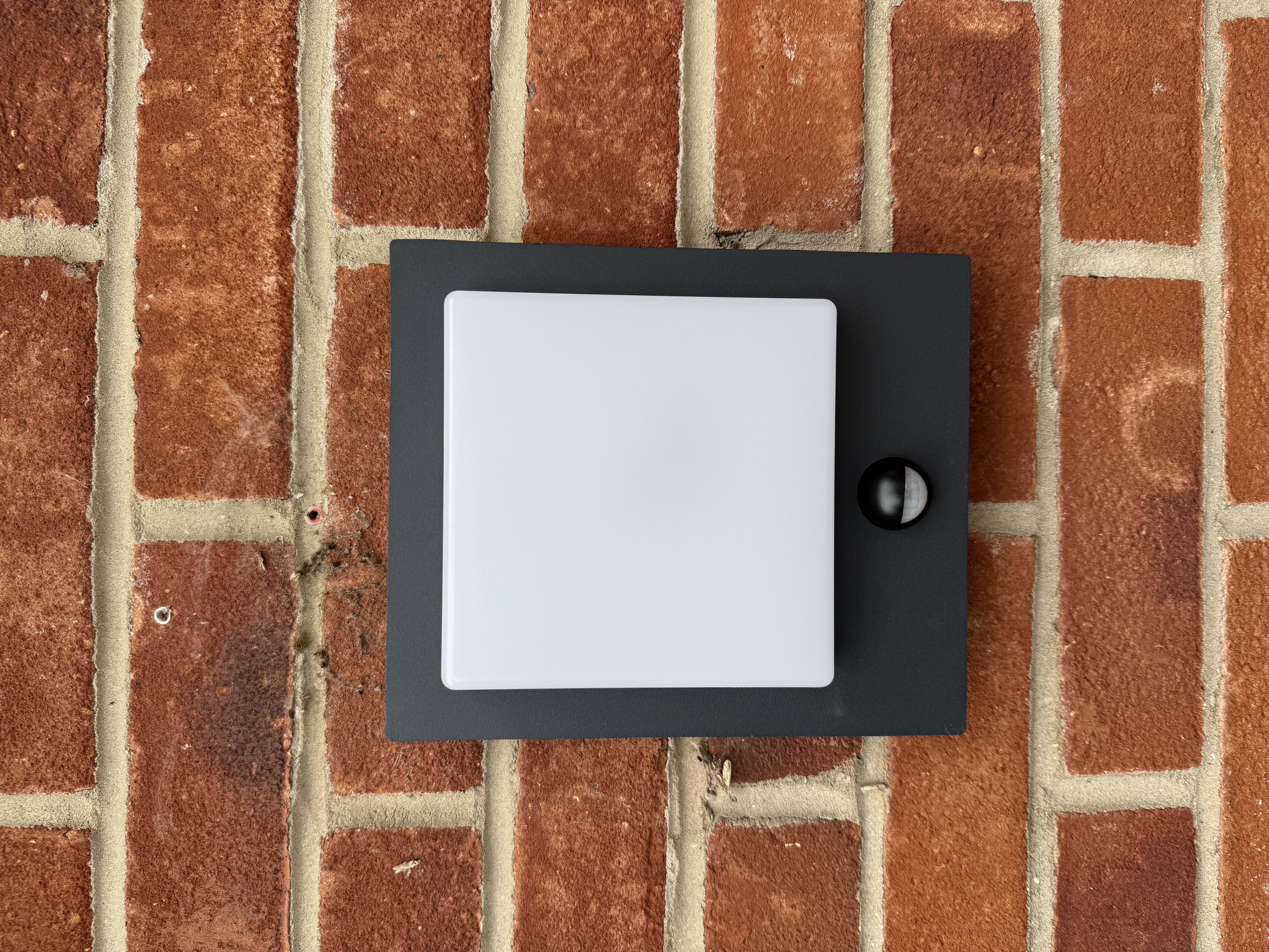 Double socket with USB